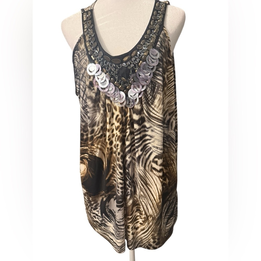 Cato sleeveless stretchy top with sequin embellishments Women’s size XL EUC